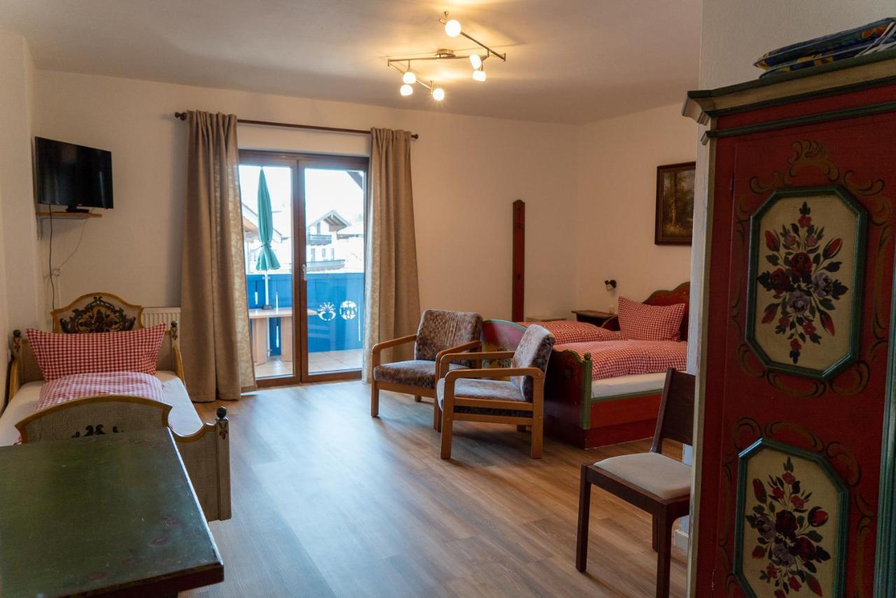 Hotel Bavaria Инцел Стая снимка
