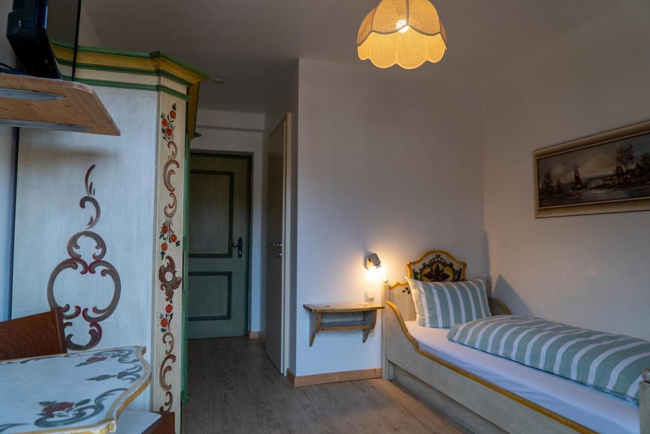 Hotel Bavaria Инцел Стая снимка