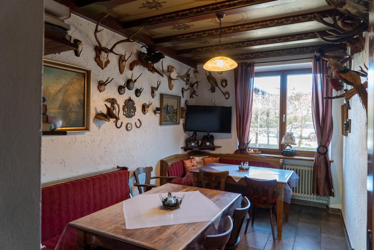 Hotel Bavaria Инцел Екстериор снимка