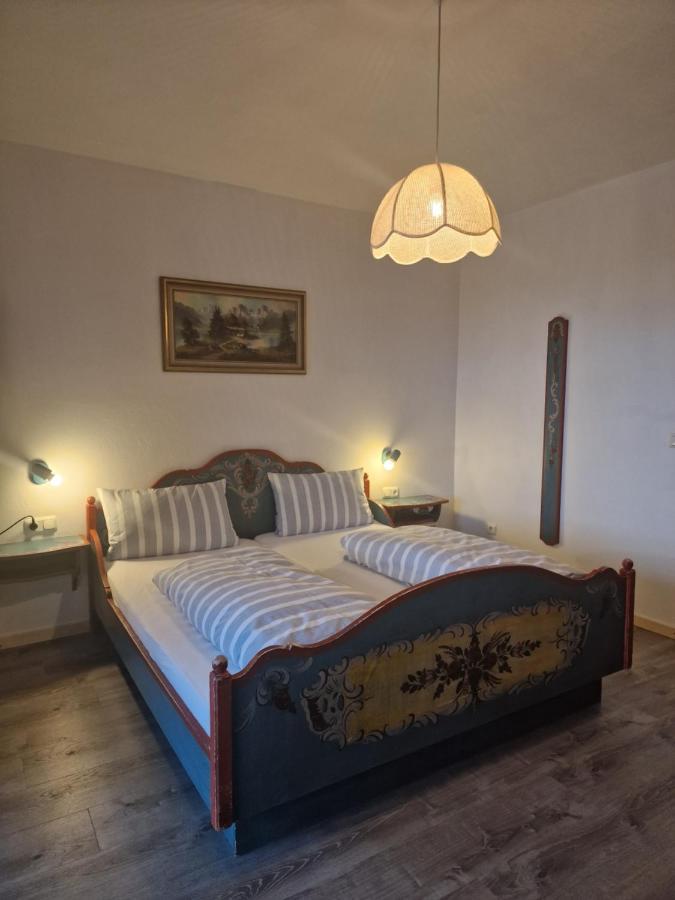 Hotel Bavaria Инцел Екстериор снимка