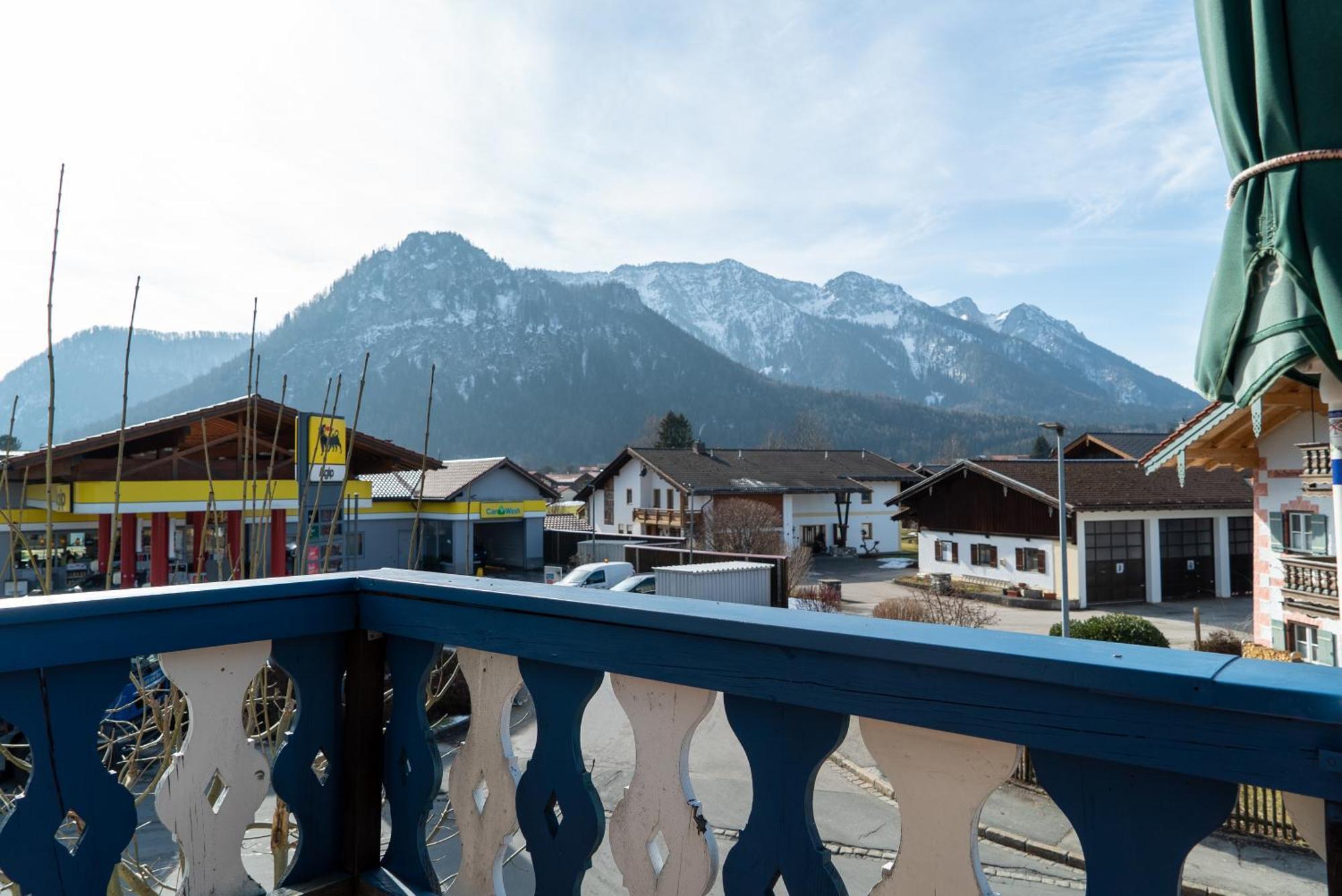 Hotel Bavaria Инцел Стая снимка
