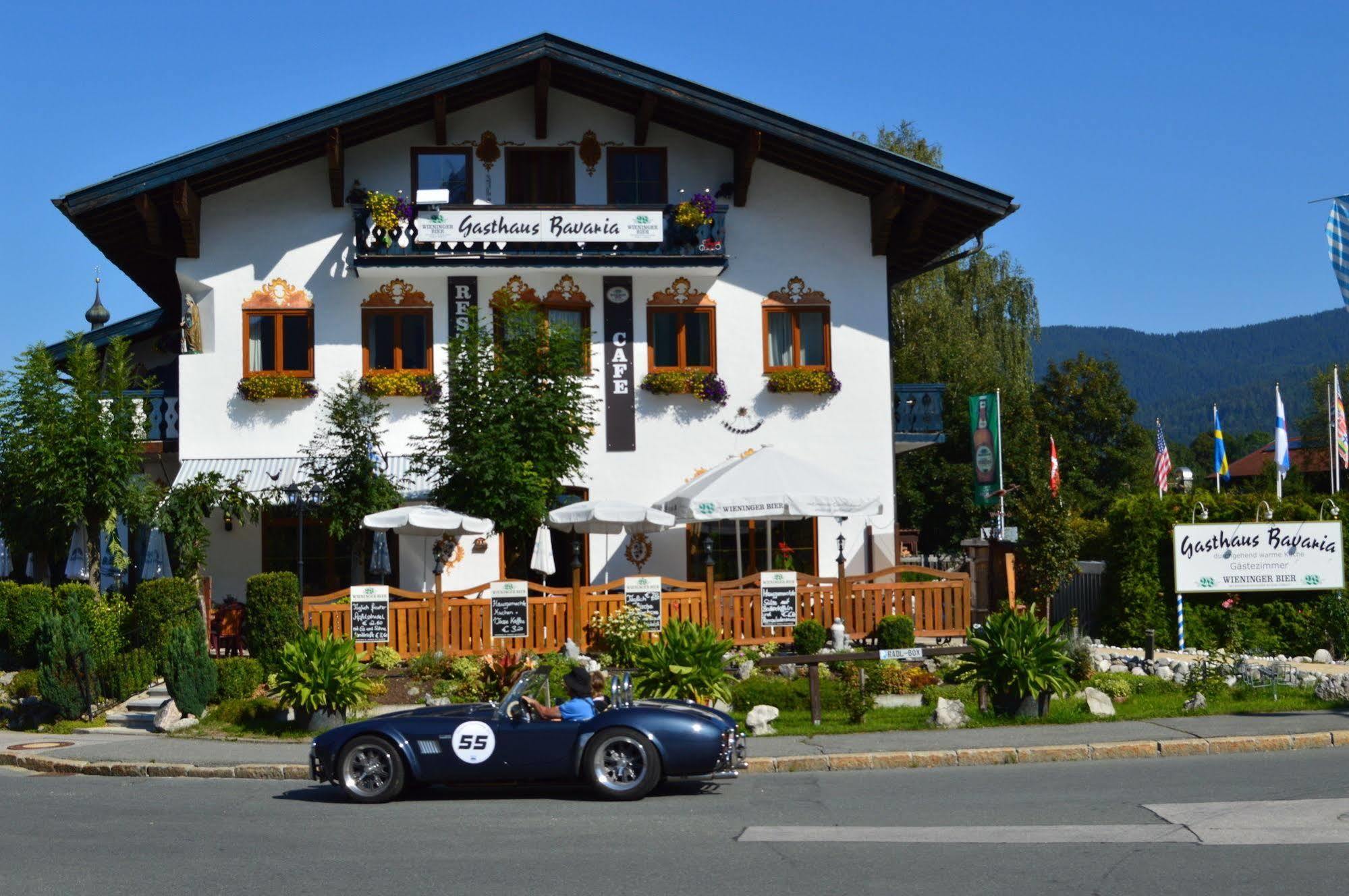Hotel Bavaria Инцел Екстериор снимка